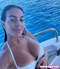 Georgina Rodriguez Hernández  georginagio Фото утечки OnlyFans обнаженная  №7 - Nudogram v2.1