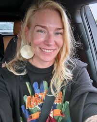 Lisa, NASM CPT & IIN Nutrition (@fitblondmom) • Instagram photos and videos