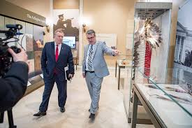 NASA Deputy Administrator Jim Morhard (left) receives