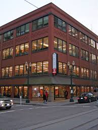 Biggest Bookstore Ever Powells Bookstore Powells Bookstore Portland Oregon Travel