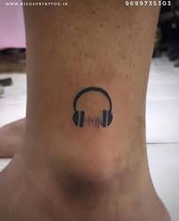 Mateo Ozan Adli Kullanicinin Tattoo Panosundaki Pin Erkek Dovmeleri Dj Tattoo Tattoo Studio