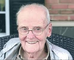 Melvin Benson's Instagram, Twitter & Facebook