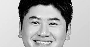 Timothy Tai's Instagram, Twitter & Facebook