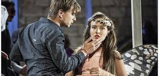 Novinkou ročníku 2021 bude magická. Letni Shakespearovske Slavnosti Daji Sbohem Dvema Hram Tyden Cz