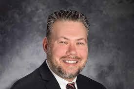 Daryl Snyder's Instagram, Twitter & Facebook