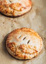 apple hand pies with caramel and