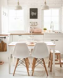 765 Likes 14 Comments Leda Bosnic Ledaboss On Instagram Kad Nemam Inspiracije Slika Kuhinje Uvijek Upali In 2020 Kitchen Design Eames Chair Home Decor