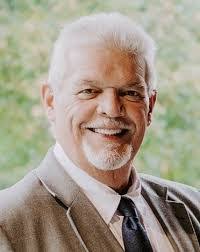 Wade Lewis's Instagram, Twitter & Facebook