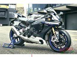 Memang lambat sikit berbanding jiran kita. 2018 Yamaha Yzf R1m New Motorcycles Imotorbike Malaysia