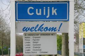 Engeland heeft zich op de derde en laatste speeldag in groep d op het ek voetbal tot winnaar van groep d gekroond. Vestigingsplaats Inpladi Duitsland Engeland Tsjechie