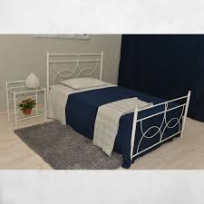 Centro fallimentare gamma di palermo vende arredo casa, ufficio, negozio, attrezzature industriali, illuminazione ecc da fallimenti e stock Letto Una Piazza E Mezza Ferro Battuto Bianco Opaco Silene