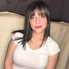 zineb snihji on instagram كن السبب في جعل أحدهم يقتنع بأن هناك خير ا في الناس