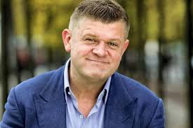 Brendan O'Connor: Ray D'Arcy isn't replacing me