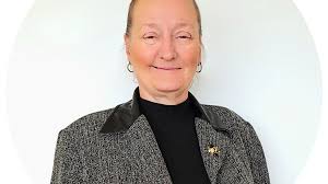 Real Estate 360's thorough knowledge, extensive experience and strong  relationships in real estate markets enables us to invest successfully in  those markets for our clients, and to manage their investment properties  wisely.