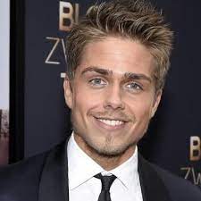 The latest tweets from andré hazes (@andreh6jr). Andre Hazes Jr Andreh6jr Handsome Men Quotes Beautiful Women Quotes Woman Sketch