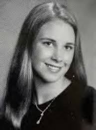 Lindsay Foltz's Instagram, Twitter & Facebook