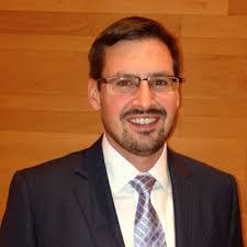 Gale Flood's Instagram, Twitter & Facebook