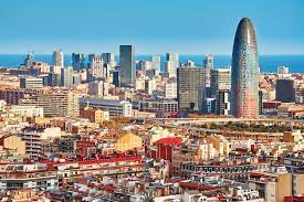 See a recent post on tumblr from @rimpiantibolognesi about barcellona. Visitare Barcellona
