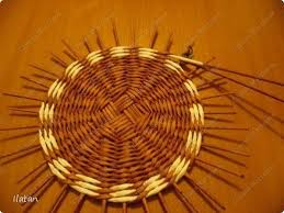 плетение из газет мастер класс елены тищенко пошагово для начинающих Krugloe Dno Pletenie Master Klass Pletenie Iz Gazetnyh Trubochek Podelki Iz Bumagi Katalog Statej Rukodel Tv Podelki Pletenie Pletenie Korzin