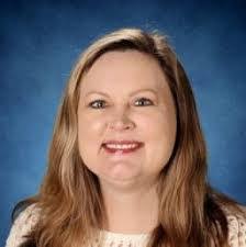 Karen Hughart's Instagram, Twitter & Facebook