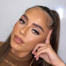 Darci Murphy's Instagram, Twitter & Facebook