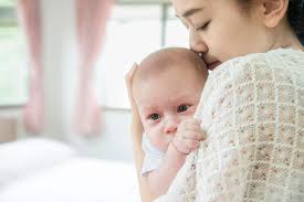 Frekuensi bayi cukup saat menyusu asi. Teknik Teknik Hentikan Bayi Menangis Hello Doktor