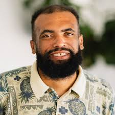 📣 We're excited to welcome Victor Akioyame as the new Dean of Discipleship  and Community Life at CVCS, starting this July! Victor brings nearly a  decade of experience in education, ministry, and