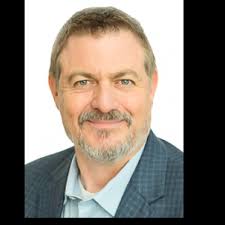 About Daniela Deanda