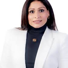 Manmeet Bindra "Tina" Real Estate Salesperson