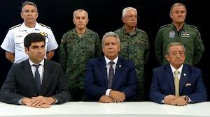 La movilización ha provocado cortes de carreteras y bloqueos en quito y en guayaquil, con momentos de tensión en la capital cuando un grupo de manifestantes ha. Crisis En Ecuador Por Que Lenin Moreno Movio La Sede Del Gobierno De Quito A Guayaquil Y Que Consecuencias Puede Desencadenar Bbc News Mundo