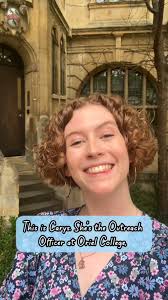 Auroriel College 🌃🌚🌝 Thank you to our wonderful night porters for the  photos (swipe for Steven)! #AuroraBorealis #OrielCollege #Oxford