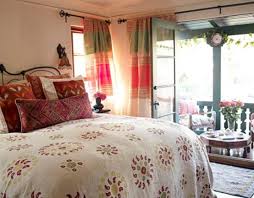 Rustic bedroom ideas for a relaxed, laidback space. 47 Cozy And Inspiring Bedroom Decorating Ideas In Fall Colors Digsdigs