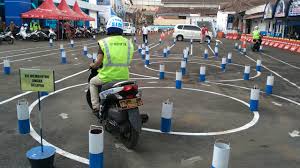 Maybe you would like to learn more about one of these? Ujian Praktek Pembuatan Sim C Polrestabes Bandung Youtube