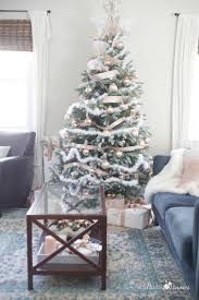 4.5 out of 5 stars. 69 Unique Christmas Tree Decorating Ideas And Pictures 2020
