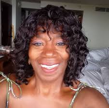 Where can a single mother of 1 go for help with housing or somwwhere to  stay temporarily, she is