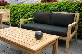 Herb garden coffee table from a beautiful mess Antibes Garden Coffee Table Bau Outdoors