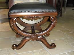 Tabure 55 Jos 1 Kom Isporuka Odmah Dimenzije 50x41x47 Materijal Puno Drvo Mahagonij Eko Koza Boja Mahagonij Decor Home Decor Furniture