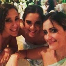 Ana Minter's Instagram, Twitter & Facebook