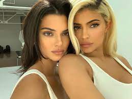 Kendall jenner | kylie jenner. Kendall Jenner And Kylie Jenner Troll Each Other In Tiktok Video