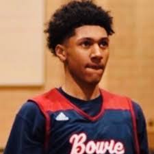 Malik Carson's Instagram, Twitter & Facebook