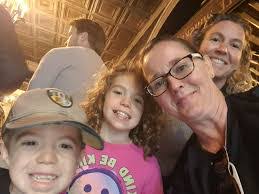 Ursula Curran's Instagram, Twitter & Facebook