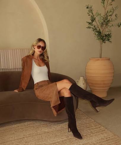 The Noli Shop | Lean back, look sharp 🍂 The Kendra Suede Skirt & Yasmin  Jacket bring quiet luxury to your Sunday look. | Instagram
