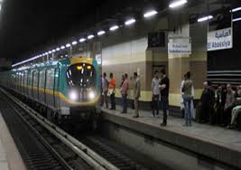 ضبط موظف تهرب من دفع تذكرة المترو بـ العتبة بوابة الشروق نسخة الموبايل