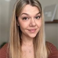 70+ "Sarah Bjørk" profiles