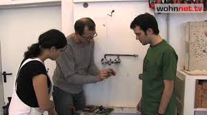 Daher muss das wasser zuvor abgestellt werden. Wasserhahn Ventilwechsel Tipps Tricks Teil 1 Youtube