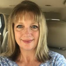 Lee Barefoot's Instagram, Twitter & Facebook