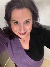 Greetings You're welcome to our home of success, what's your name and where  originally are you from and your professional?