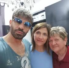 Gianni sperti, opinionista di 'uomini e donne', ha aperto il suo cuore in un'intervista confessando ormai sperti è una presenza fissa del programma pomeridiano di canale 5 in qualità di opinionista. Cinzia Sperti Chi E La Sorella Dell Opinionista Gianni Sperti