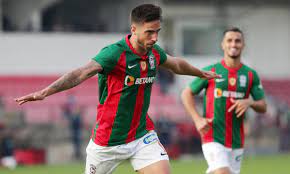 Maybe you would like to learn more about one of these? Maisfutebol S Tweet Rodrigo Pinho Viu Quinto Amarelo E Falha Jogo Com O Benfica Trendsmap