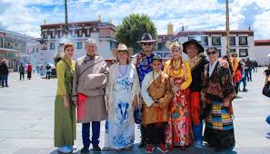 Tibetan People: Ultimate Guide to ...